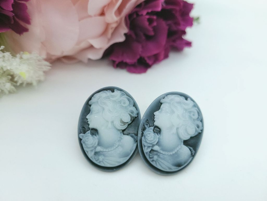 Preview: Frauen Ohrstecker oval